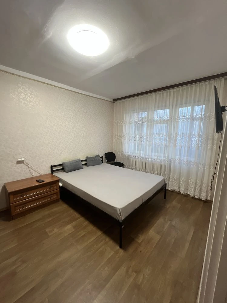 продам 1к квартиру на 2 поверсі