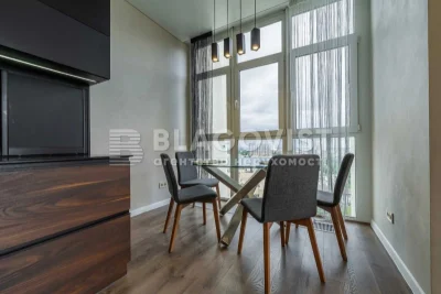 Продаж 2-к квартири 92,9 м² Центр, Білоруська 3 Без%