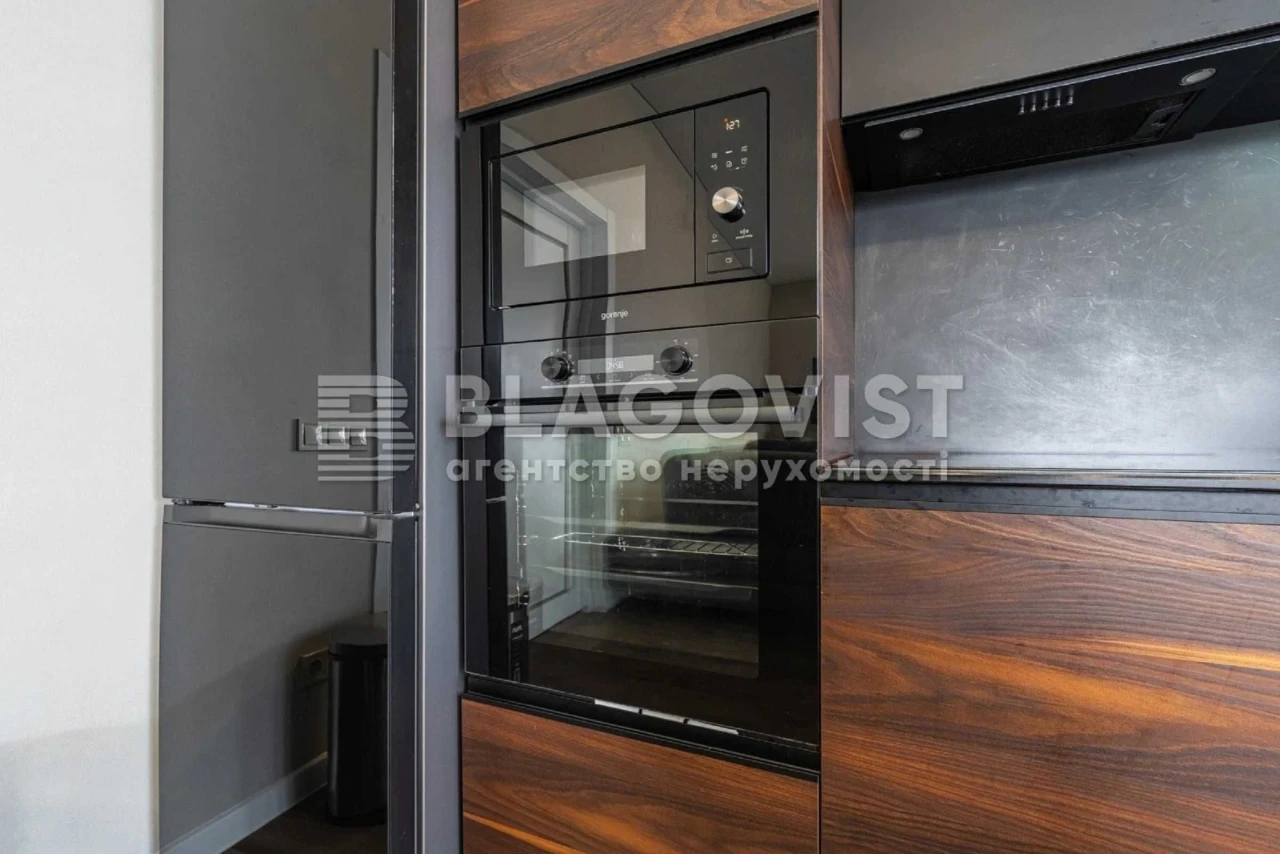 Продаж 2-к квартири 92,9 м² Центр, Білоруська 3 Без%
