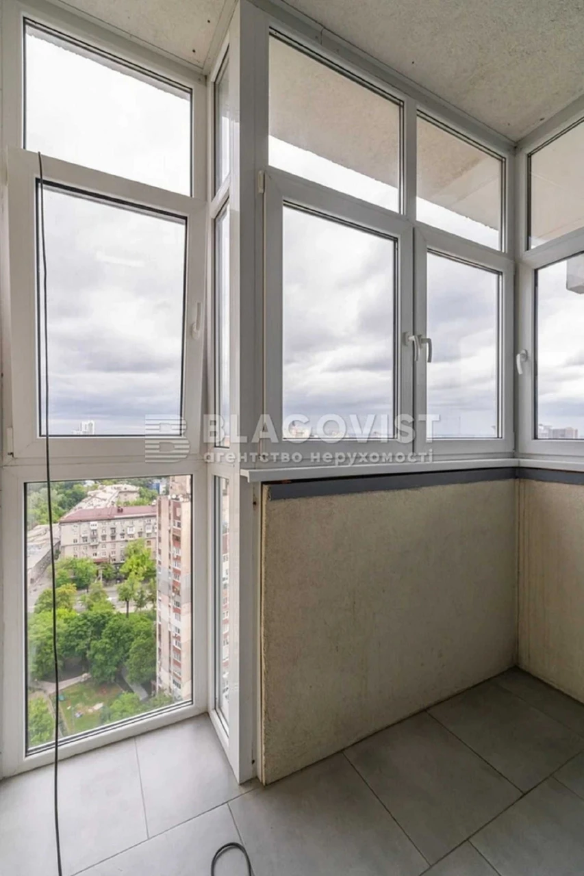 Продаж 2-к квартири 92,9 м² Центр, Білоруська 3 Без%