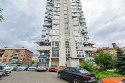 Продаж 2-к квартири 92,9 м² Центр, Білоруська 3 Без%
