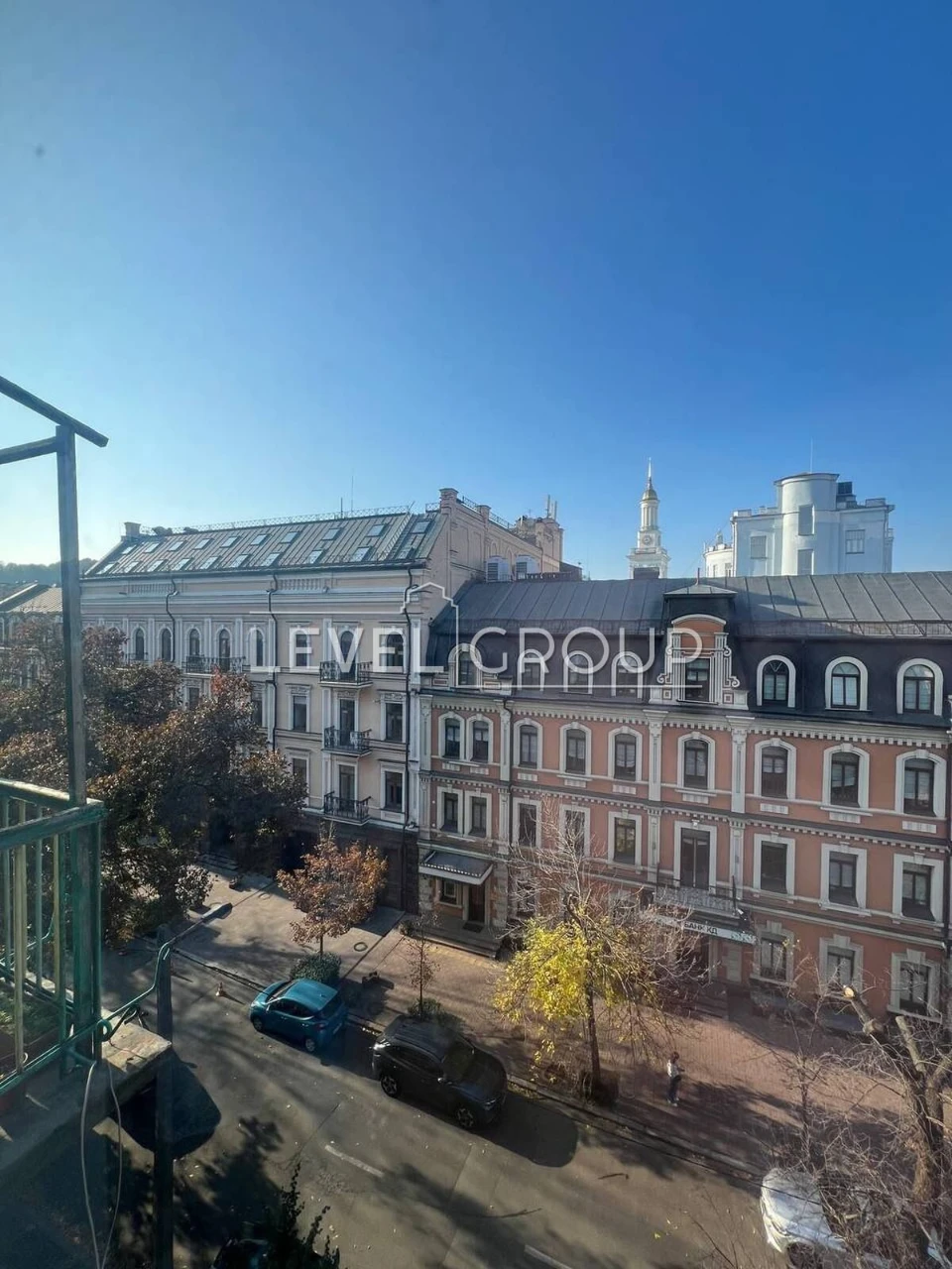 Продаж 2-К квартири, вул. Борисоглібська, Поділ