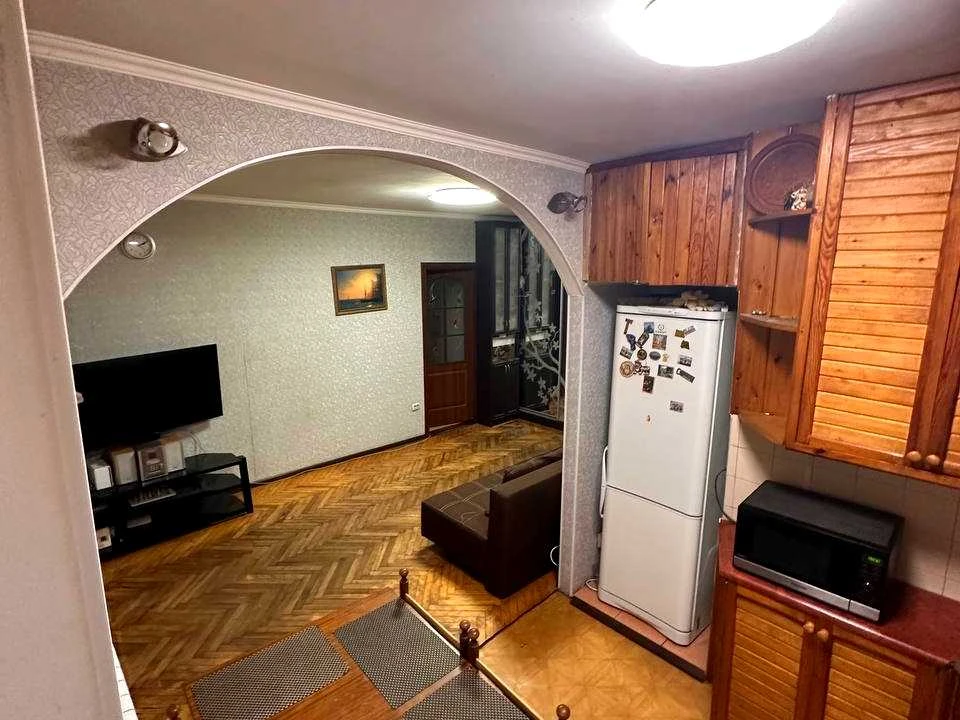 Квартира. Київ, Соборності просп.