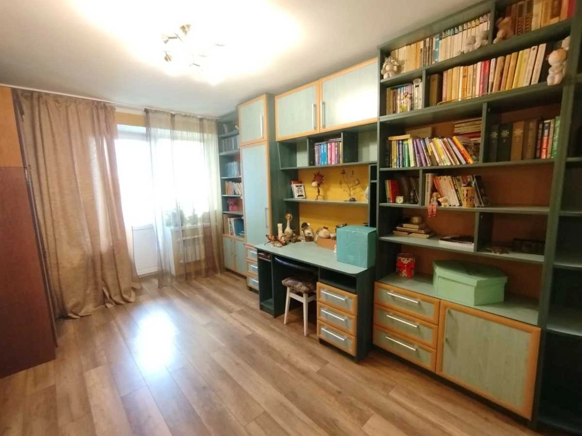 Продам двокімнатну квартиру (58 м²) у Києві, Дніпровський ра