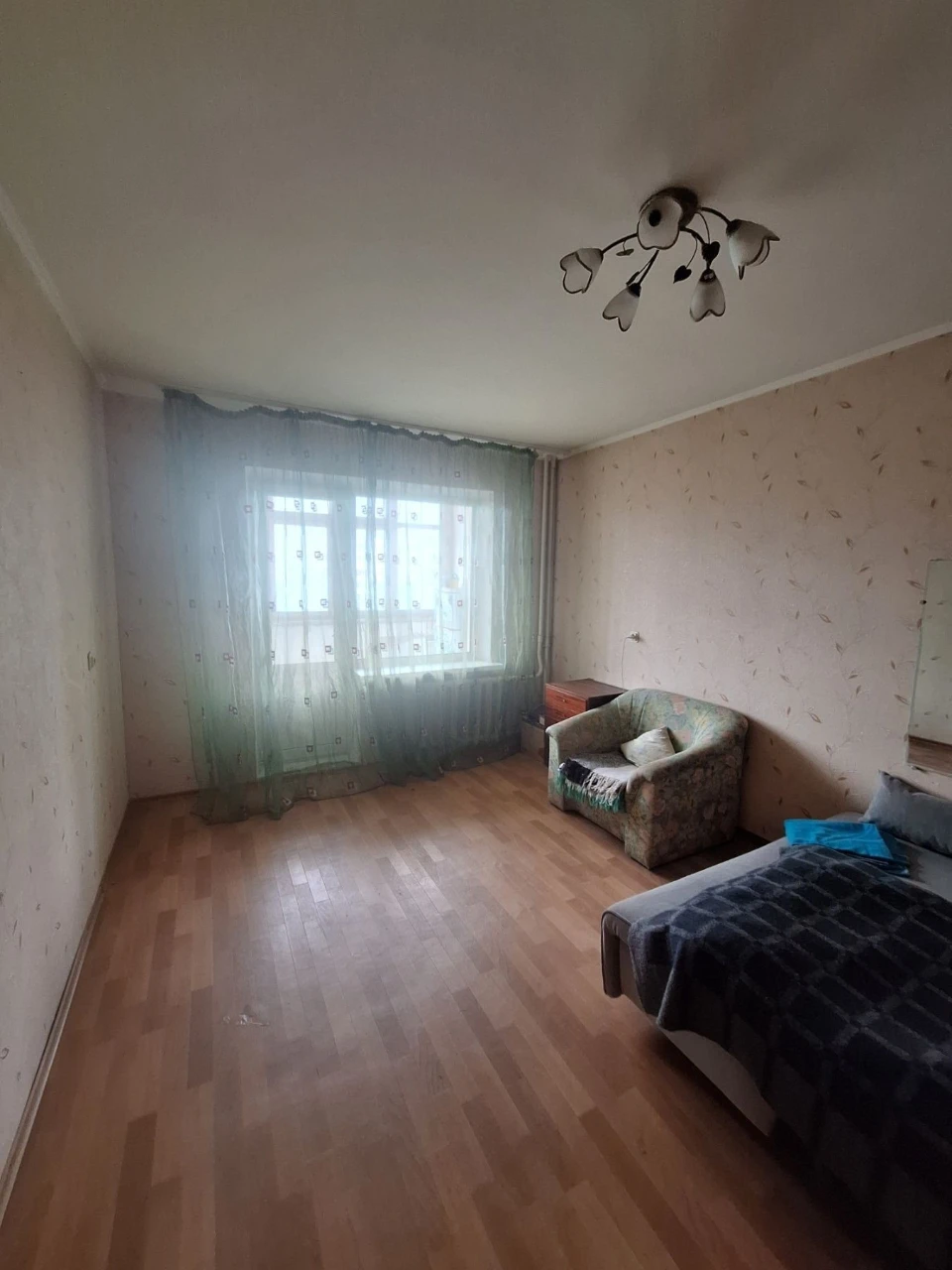 ПРОДАЖ 3-кімнатної квартири, 97М2. вул. Цвєтаєвої, 9А