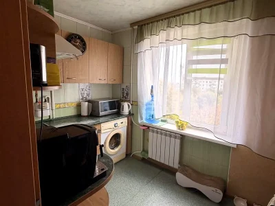 Продаж квартири 3-кімн. 70.1 м² 7/9 пов.