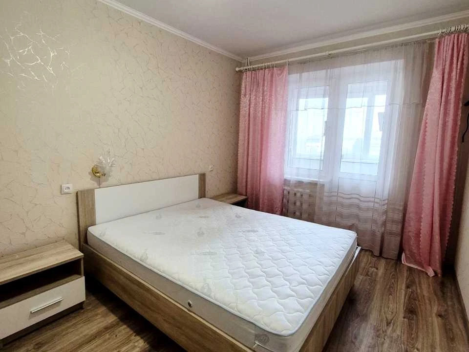 Квартира. Дніпро, Героїв просп.