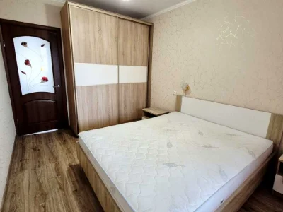 Квартира. Дніпро, Героїв просп.