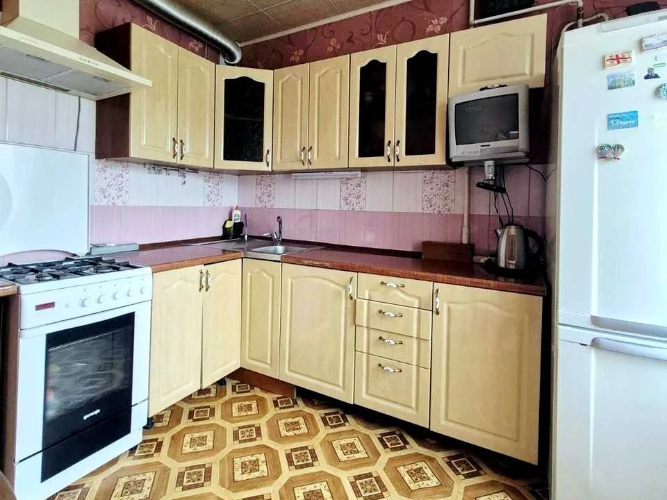 Квартира. Дніпро, Героїв просп.