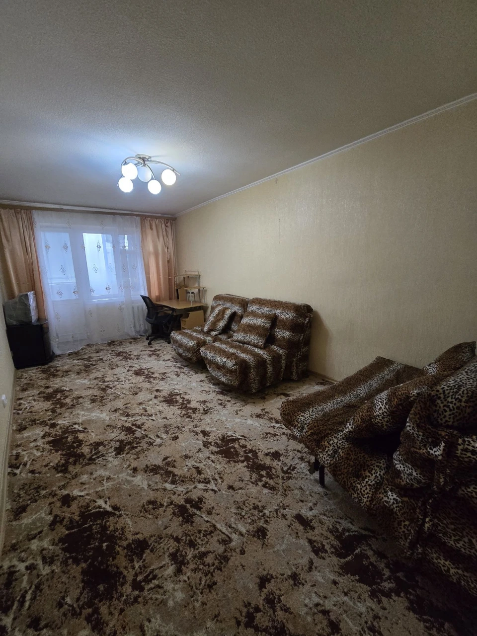 Продаж 1 кімнатної квартири Нові Будинкі ( пр-т. Байрона)