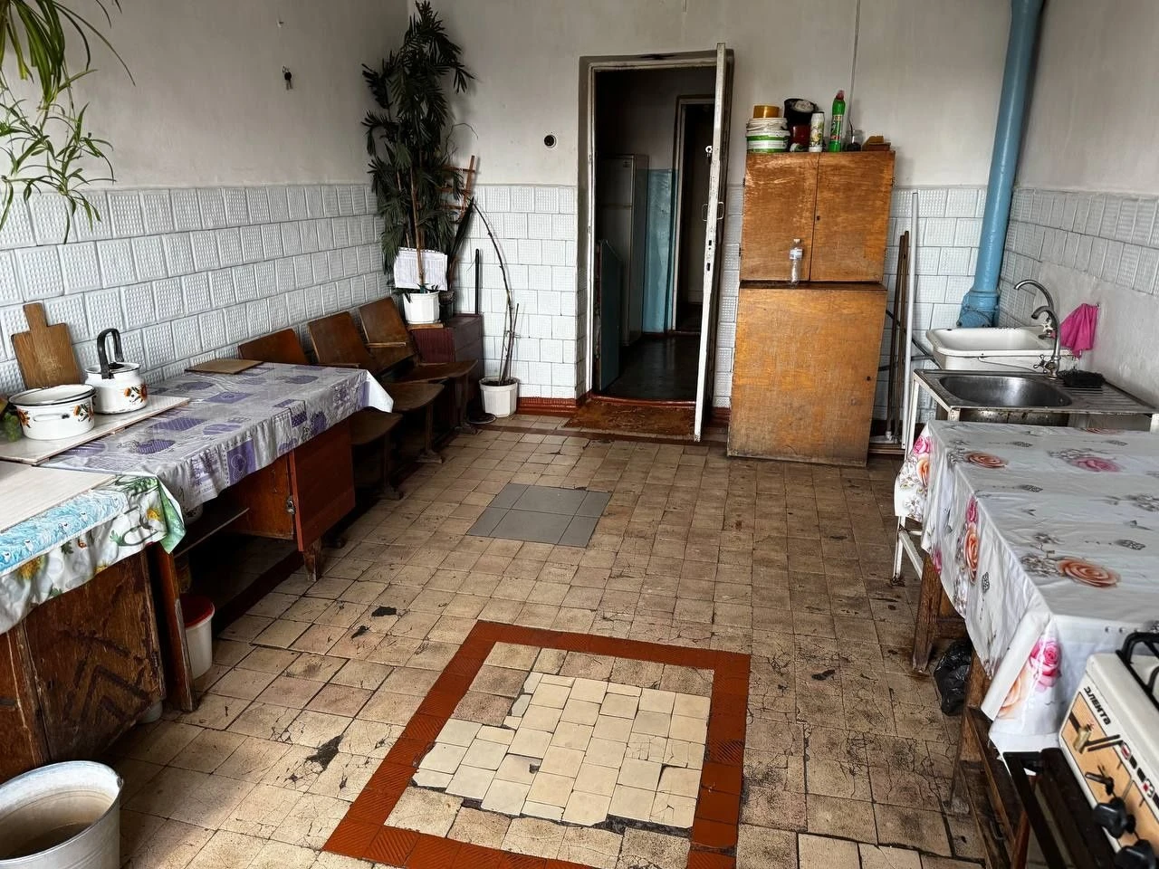Продам кімнату в гуртожитку, центр, власник.