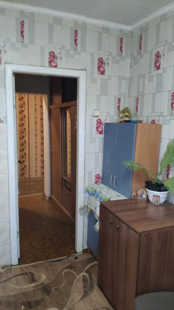 Продам кімнату в комунальній квартирі по вул.Празька