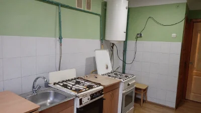 Продається кімната в гуртожитку в центрі міста