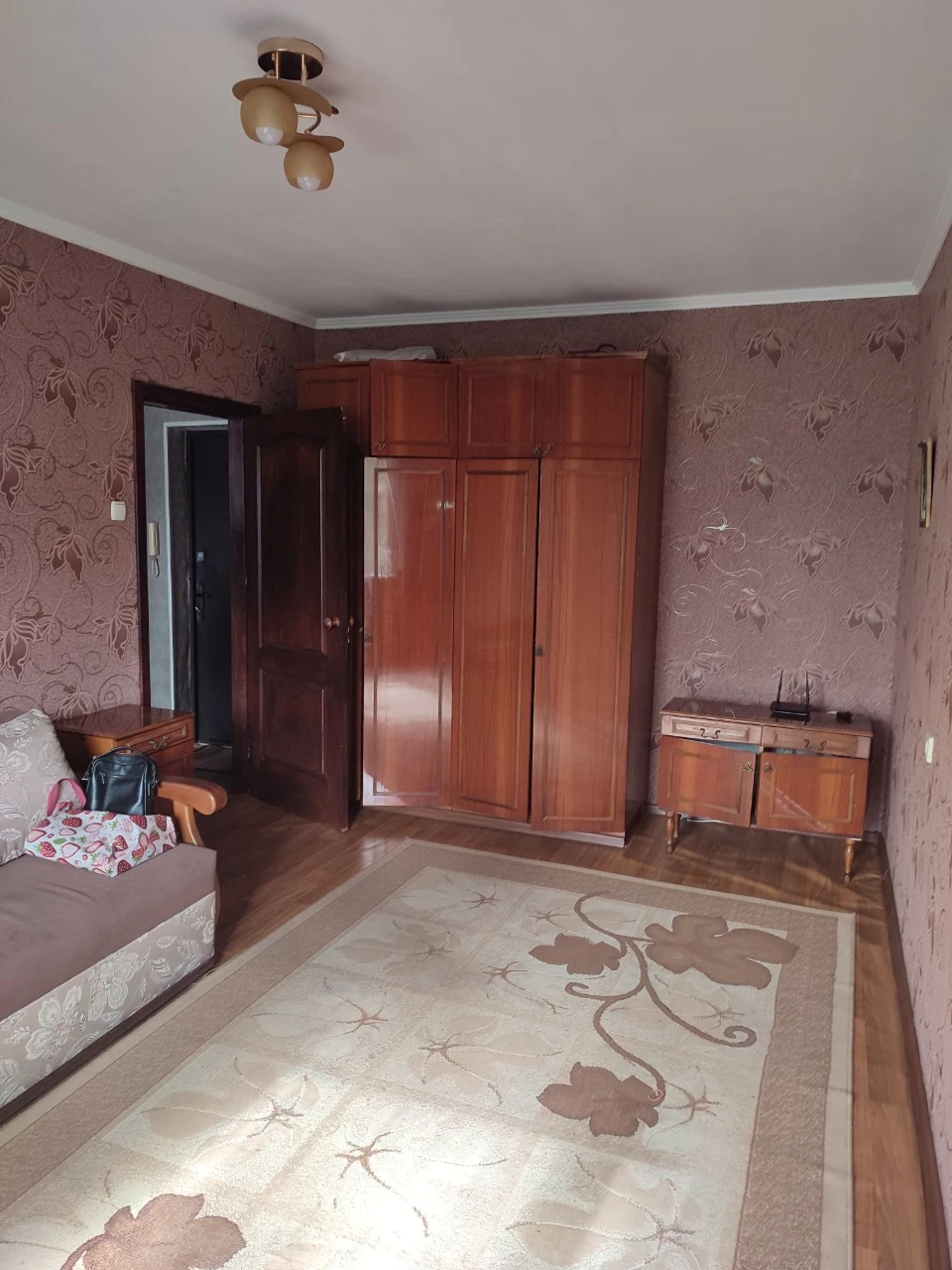 Продаж м.Бориспіль 1 кімнатна квартира по вулиці Бежівка, 7