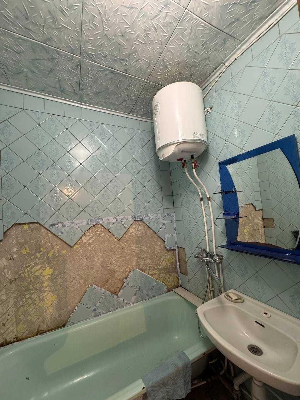 Терміновий продаж 2-х кімнатної квартири в Чугуєві,  поліпше