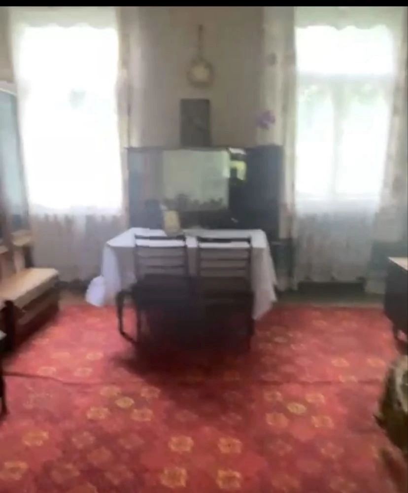 Продається будинок в центрі м. Христинівка Черкаської област