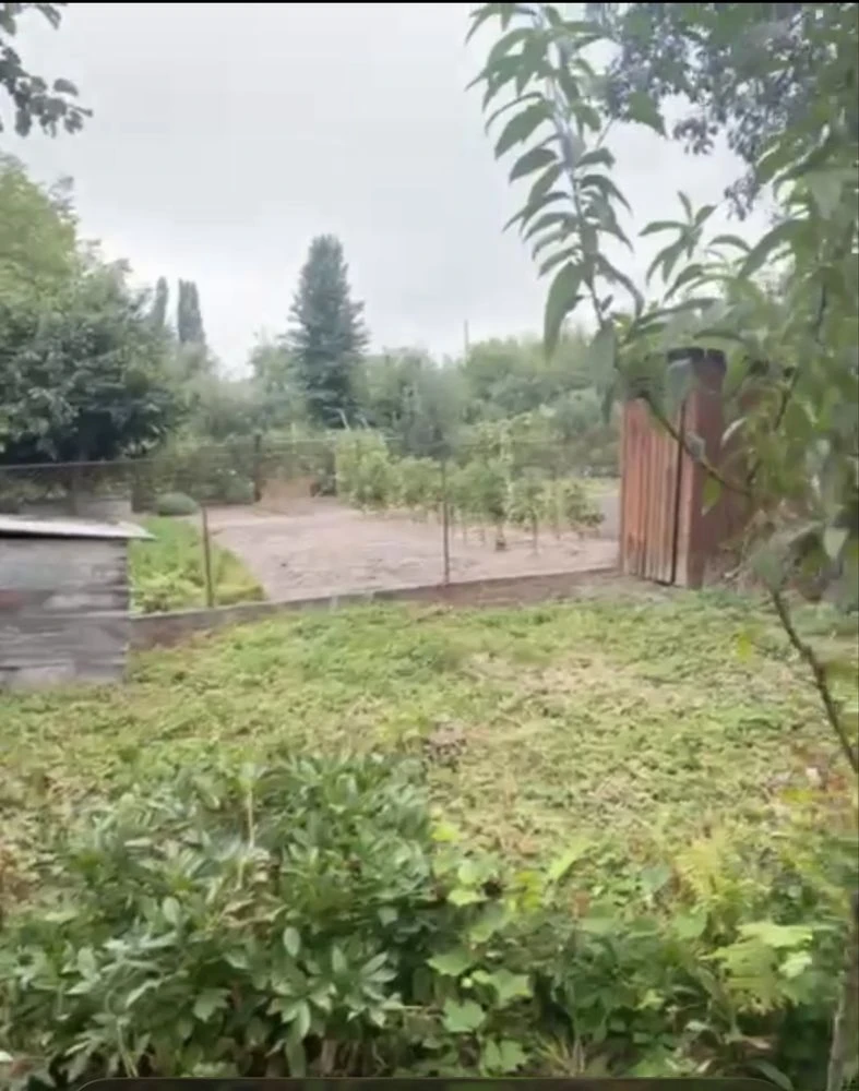 Продається будинок в центрі м. Христинівка Черкаської област