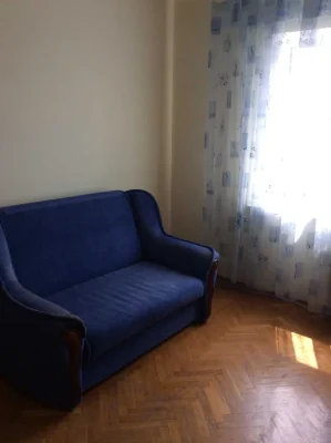 Продам 2 кімнатну квартиру вул Гната Юри 11