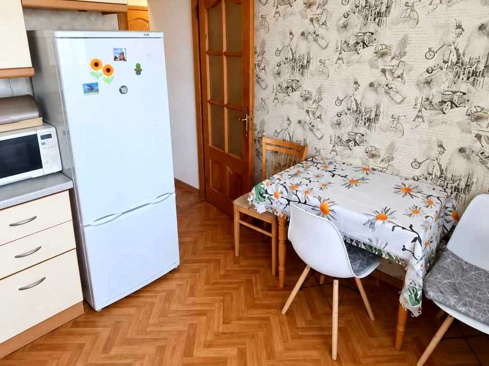Квартира. Київ, Оболонський просп.