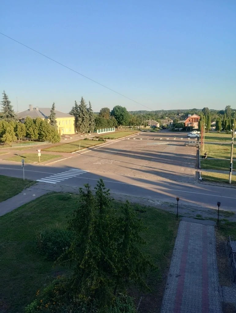Продам квартиру 2 кімнатну в центрі міста