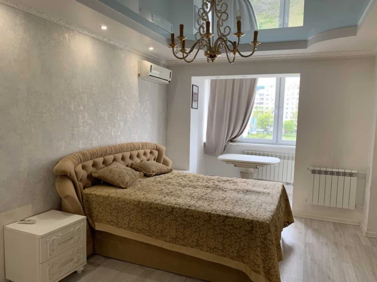 Терміновий продаж 3-кімн квартири 70 м² біля метро МІНСЬКА,