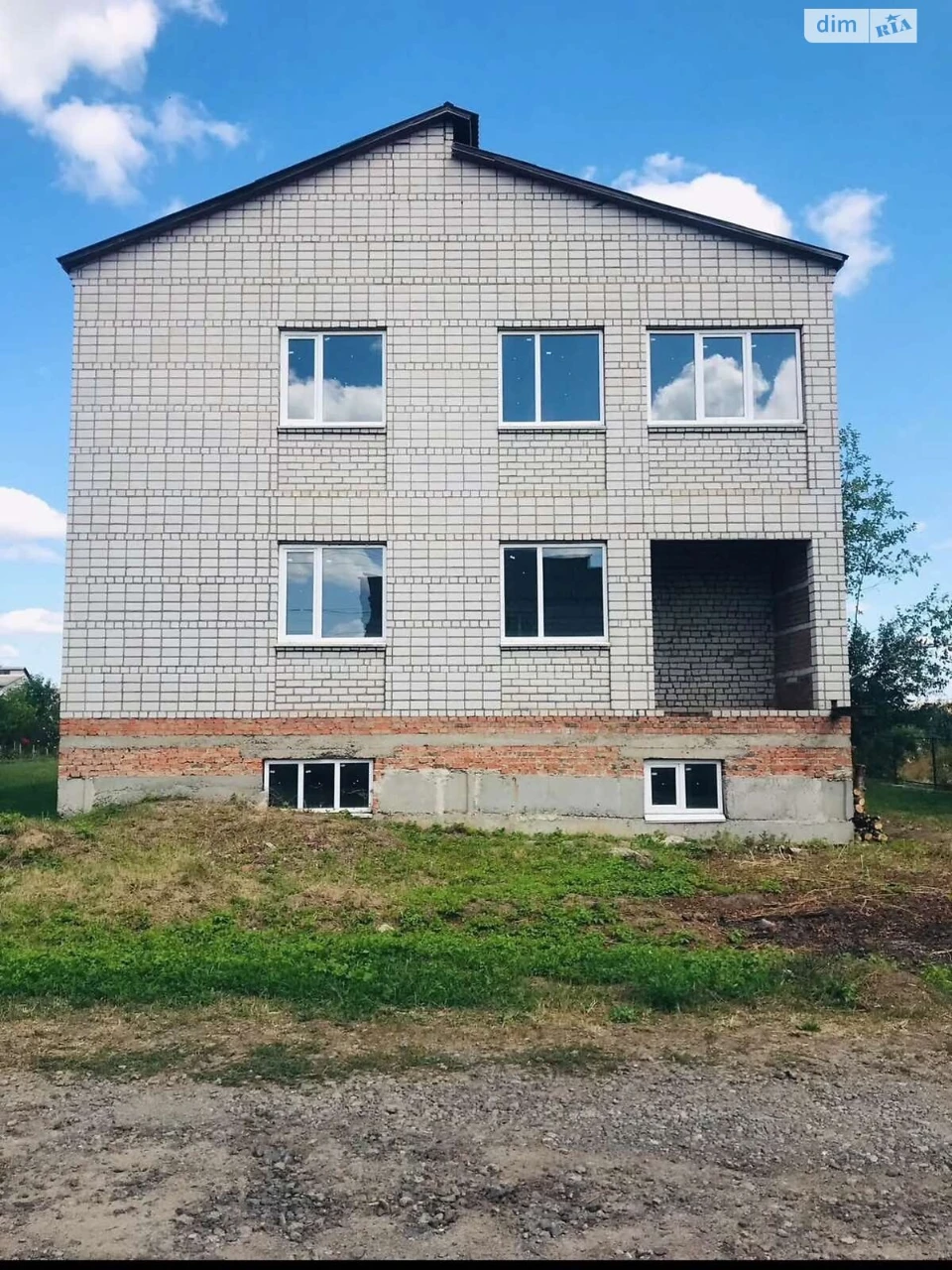 Продаж Дім