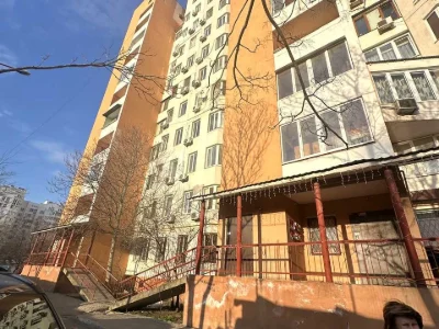 Квартира. Одеса, Тополина вул.