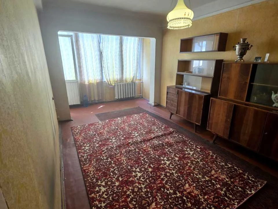 Квартира. Київ, Соборності просп.