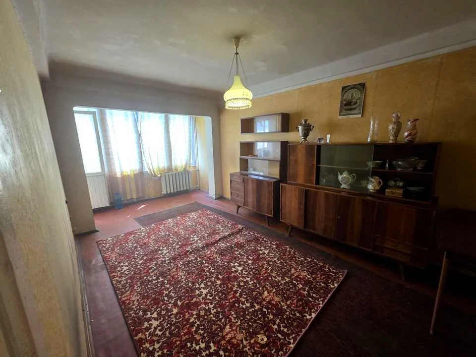Квартира. Київ, Соборності просп.