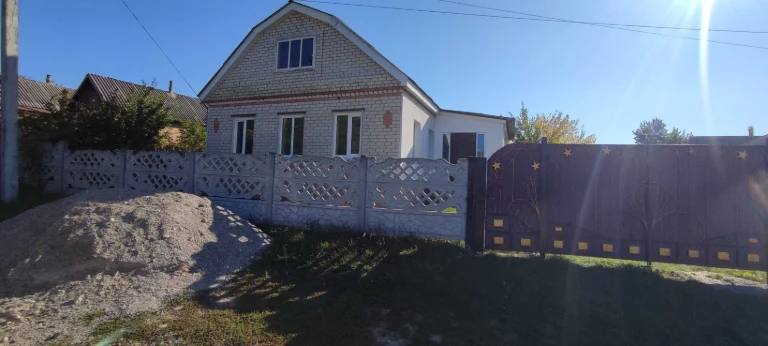 Продаж приватного будинку