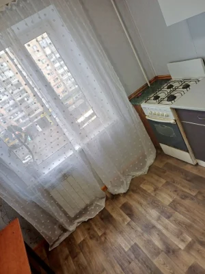 Продажа 1кв на Космосе . Ост. Европейская.