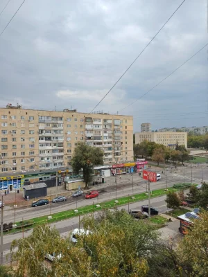 Продажа 1кв на Космосе . Ост. Европейская.