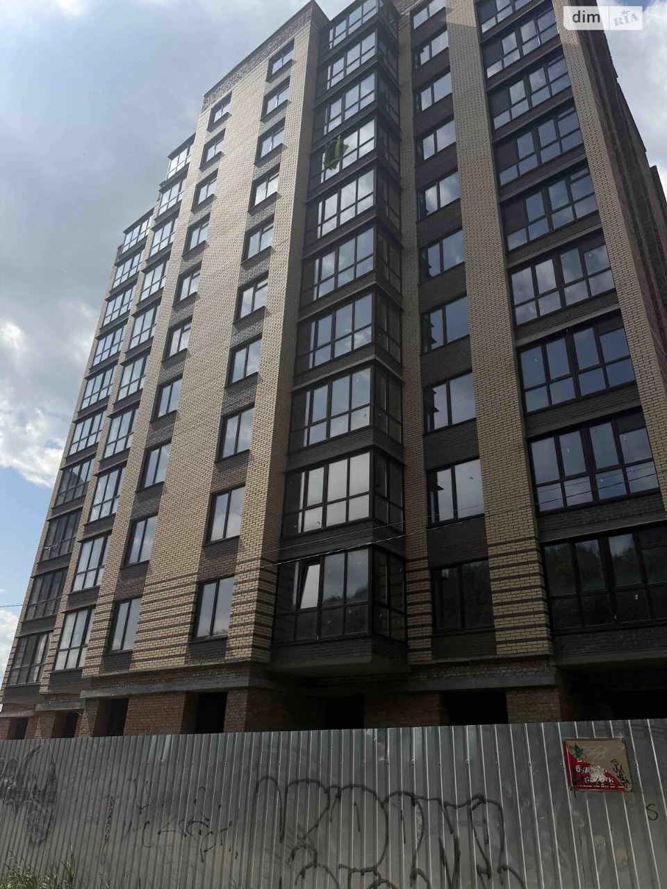 Продаж Квартира Озерна