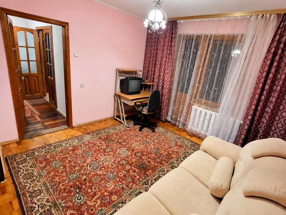 Квартира. Київ, Миколи Бажана просп.