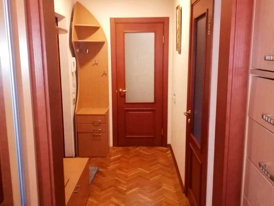 Квартира. Київ, Йорданська вул.