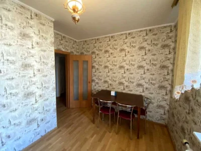 Квартира. Київ, Урлівська вул.