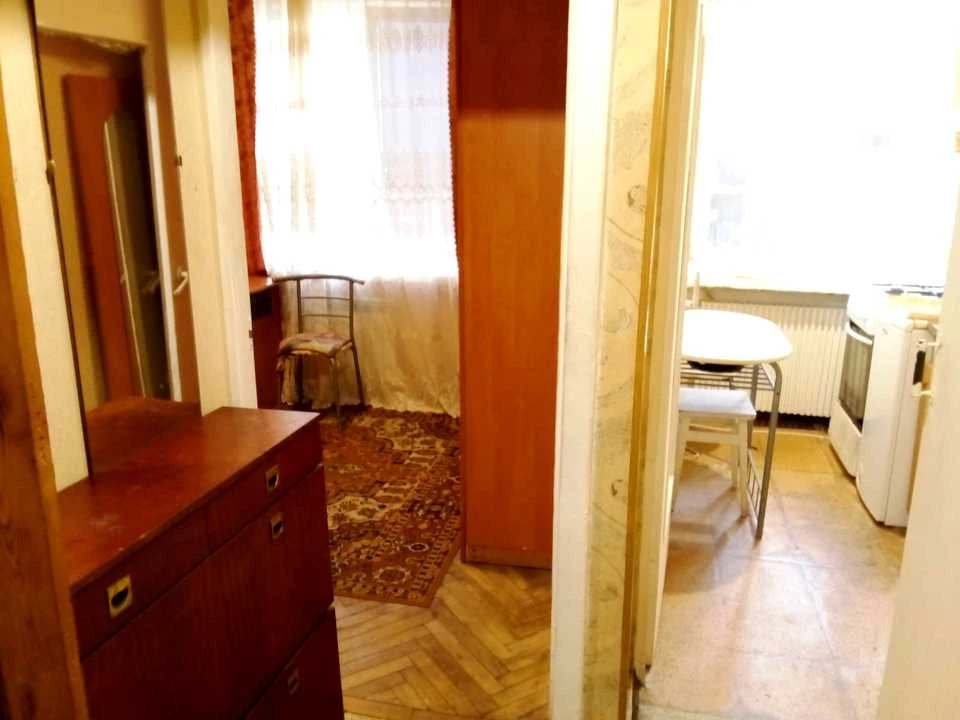 Квартира. Київ, Івана Виговського вул.