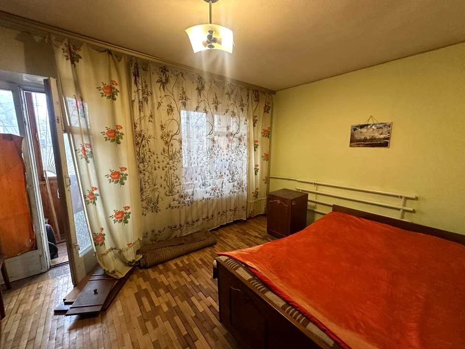 Квартира. Київ, Героїв Космосу вул.