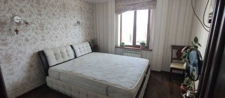 Продам 2-к квартиру Київ, Деснянський, Оноре де Бальзака вул