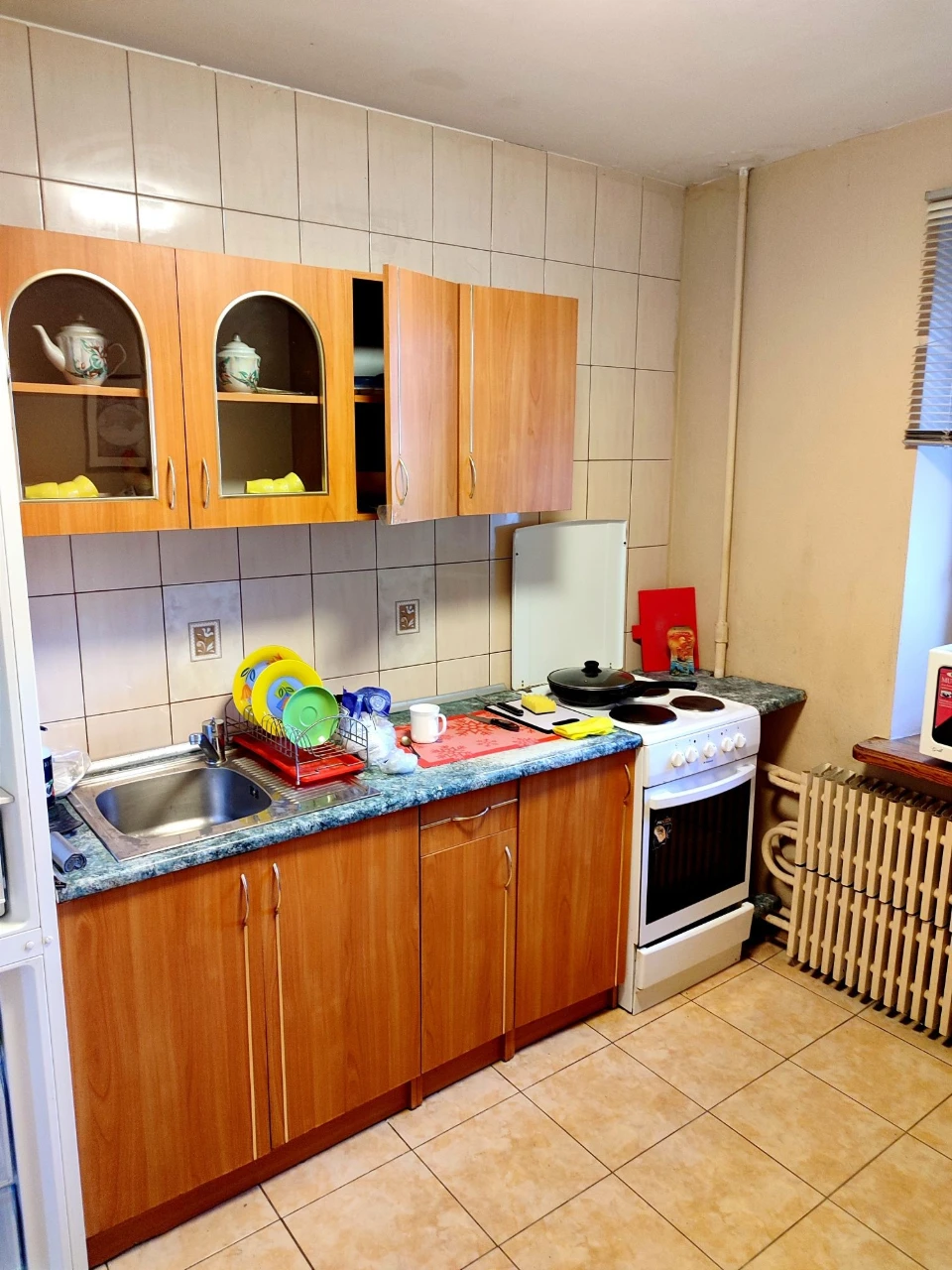 Продам 2-к кв. Захисників України, Спортивна