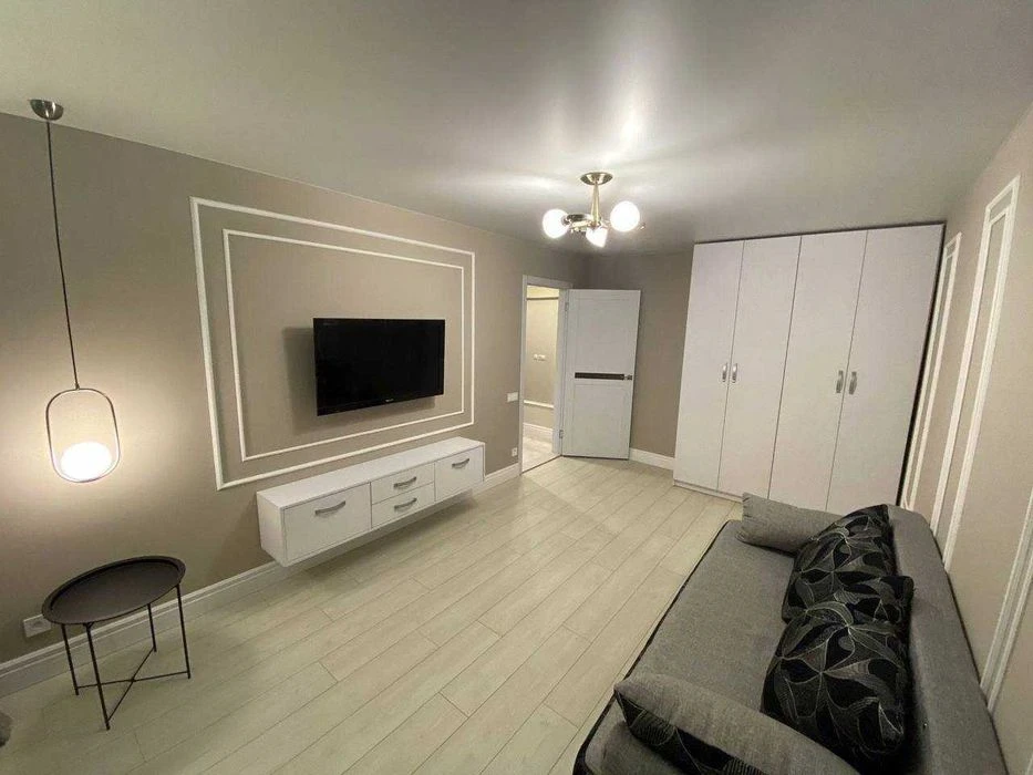 For sale: 1-bedroom apartment in Saltovka, Pavlova Academy, major renovations, nearby
