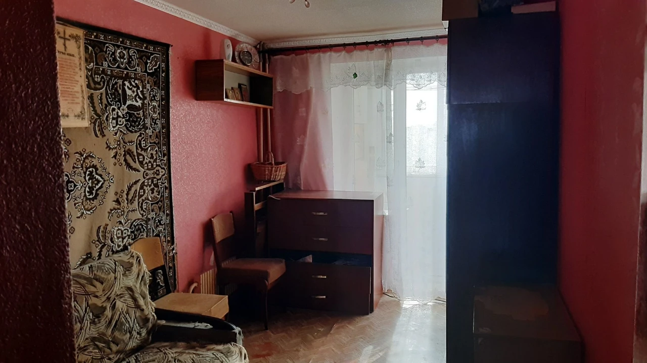 Продається 3х  кімнатна квартира в районі Мотель