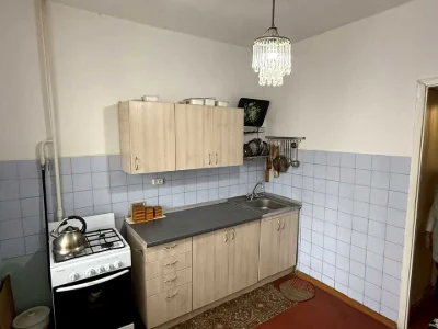 Квартира. Київ, Братства Тарасівців вул.
