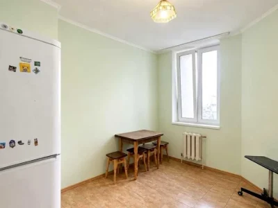 Квартира. Київ, Кубанської України вул.