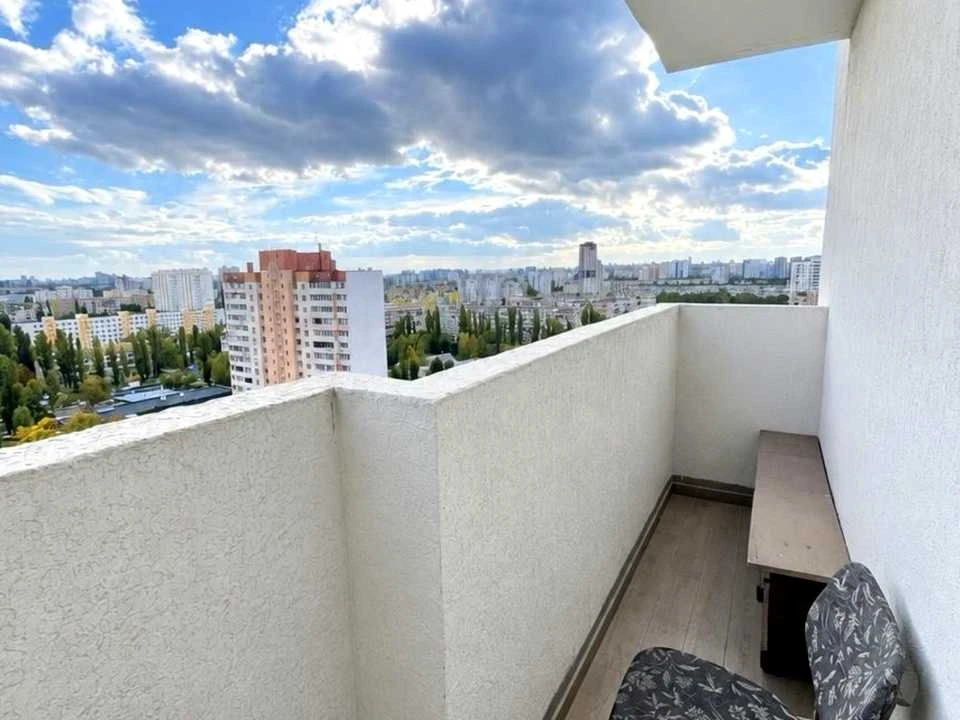 Квартира. Київ, Кубанської України вул.