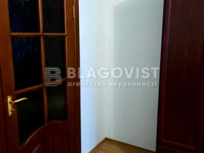 Квартира. Київ, Федора Ернста вул.