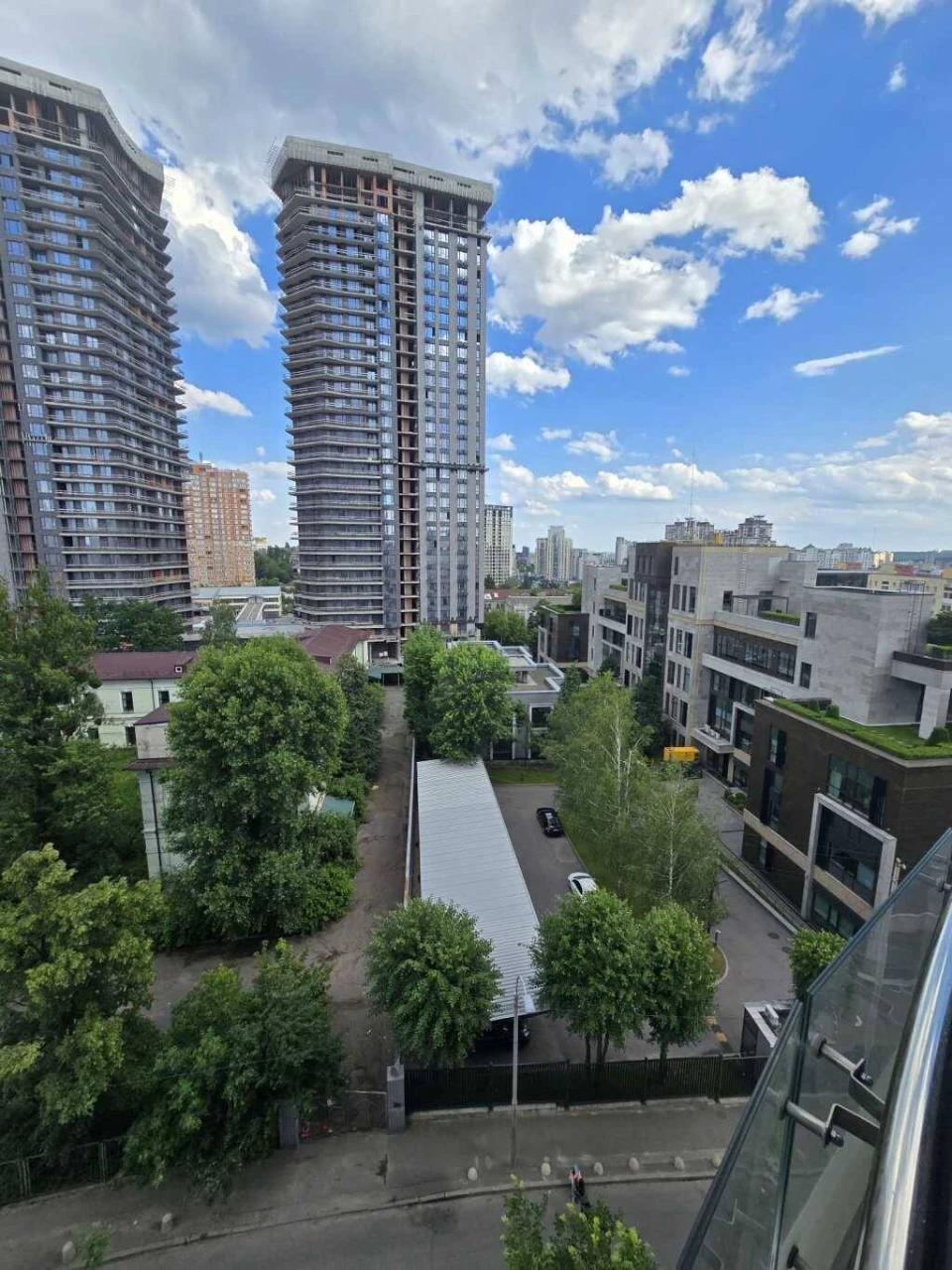 Продам 2-к квартиру Київ, Печерський, Лабораторний пров, 7