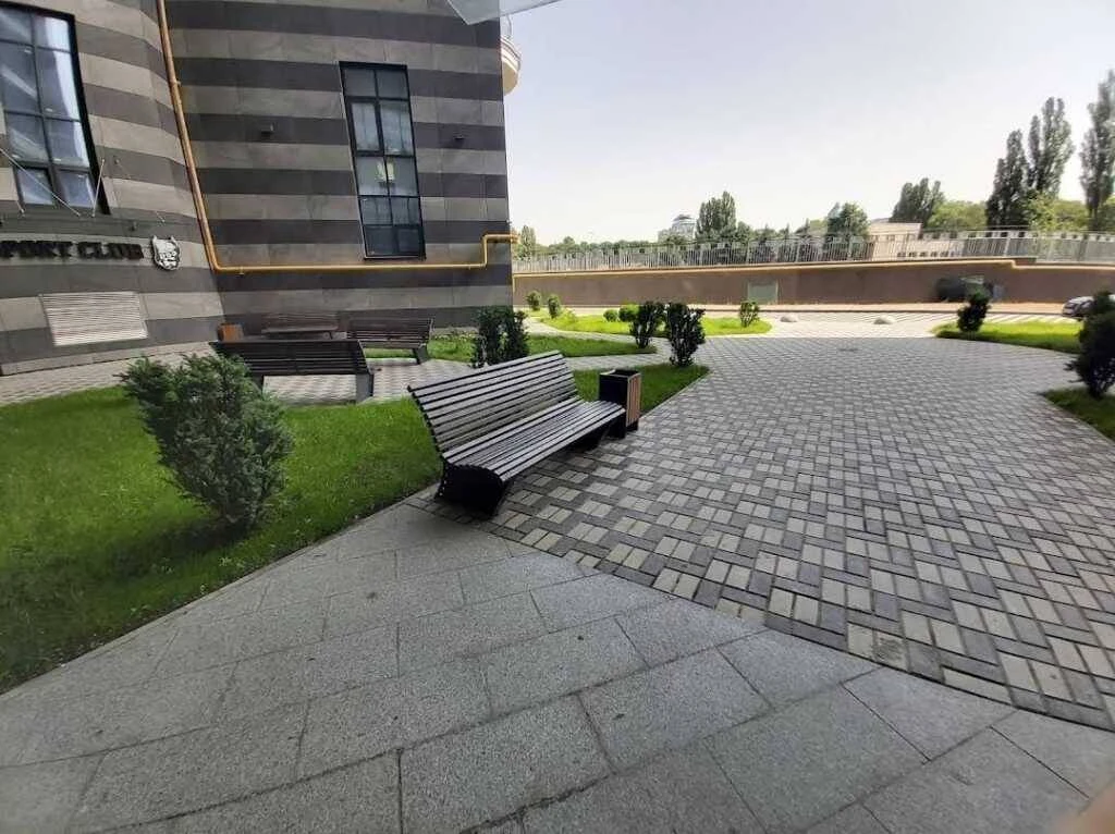 Продам 2-к квартиру Київ, Печерський, Лабораторний пров, 7