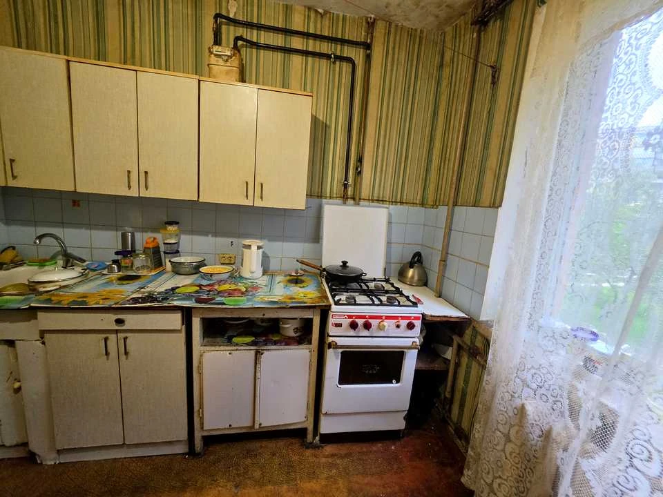 Квартира. Кам'янське, Металургів просп.