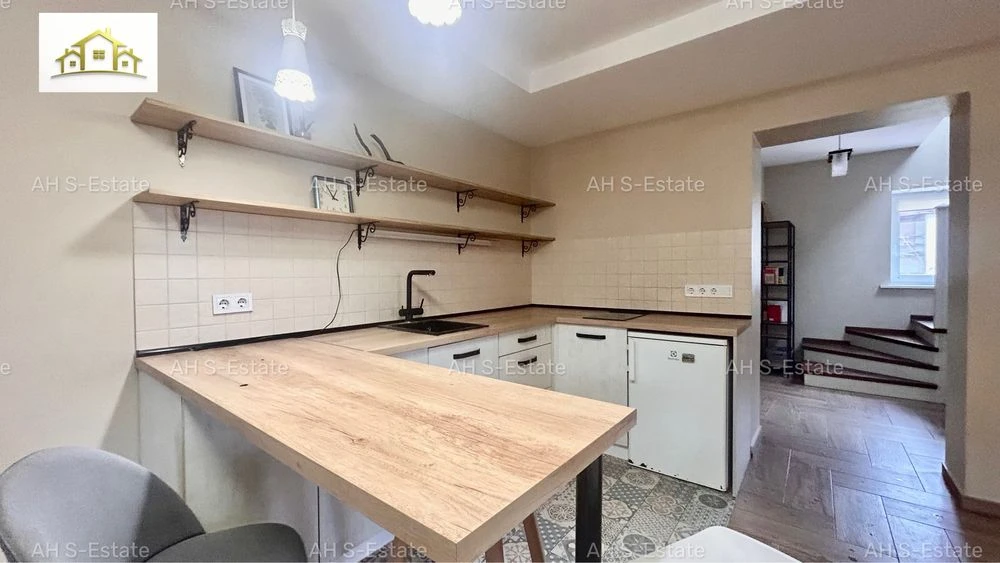 Продам до 70м2 6 соток Бавария. Есть видео